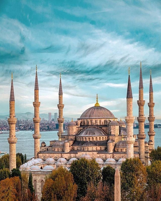 Blue Mosque (Sultan Ahmed Camii)
