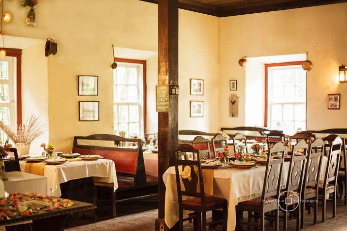 Os Esquilos Restaurant