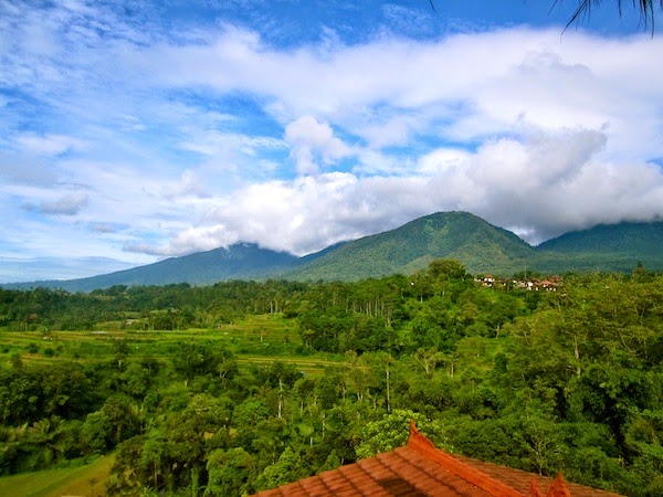 Bali Cycling with Banyan Tree Cycling Tour
