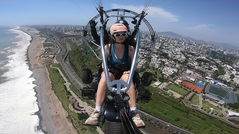 Fly Adventure Paragliding (Miraflores Cliffs)