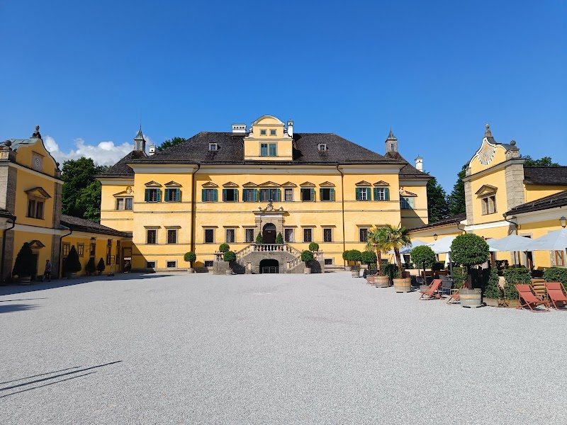 Schloss Hellbrunn and Trick Fountains