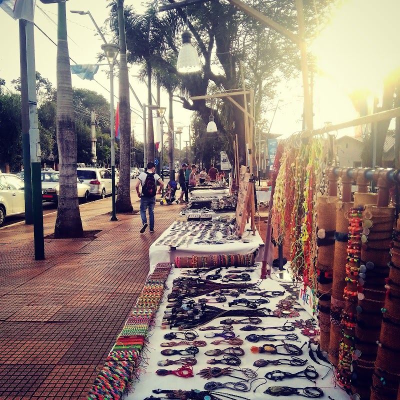 Feria Artesanal de Puerto Iguazú (Artisan Market)