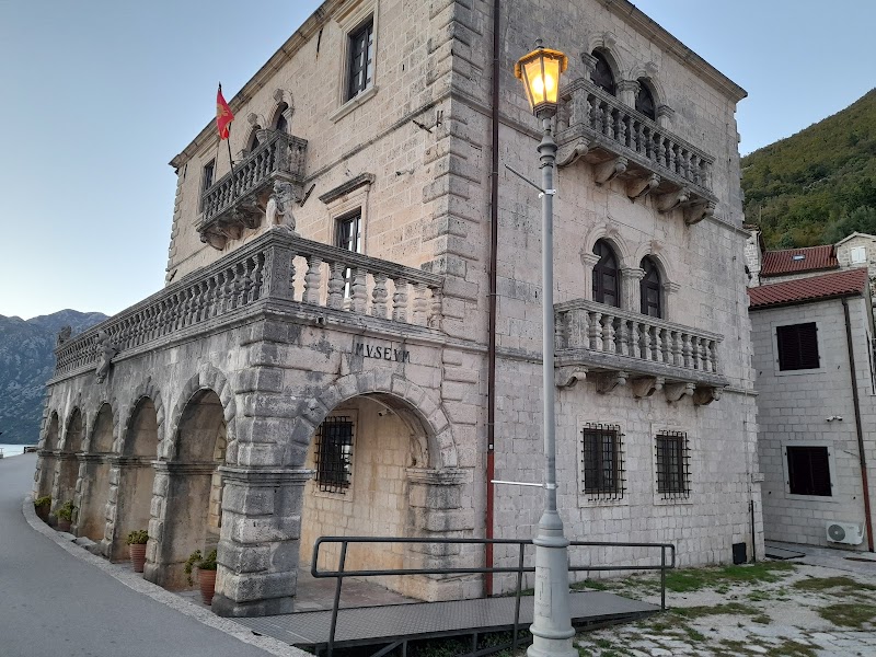 Perast Museum (Bujovic Palace)