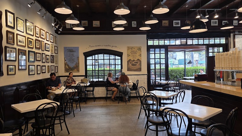 La Lucha Sanguchería (Miraflores branch)