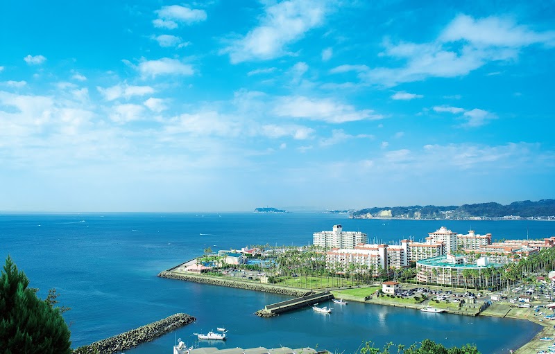 Riviera Zushi Marina Ice Cream and Boardwalk