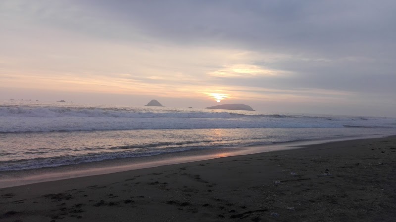 Playa Arica or Playa San Pedro (Lurín Coast)