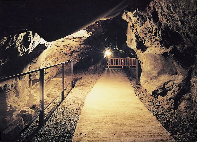 Iwaya Caves (Enoshima Cave)