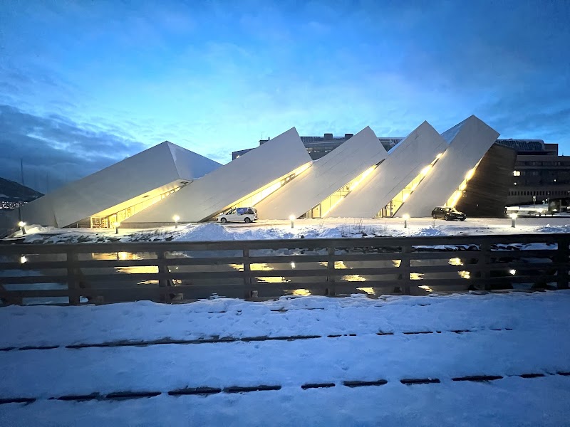 Polaria Arctic Experience Centre
