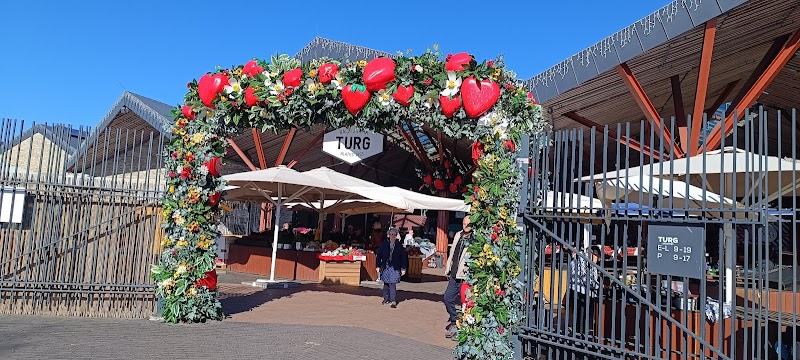 Balti Jaama Turg (Baltic Station Market)