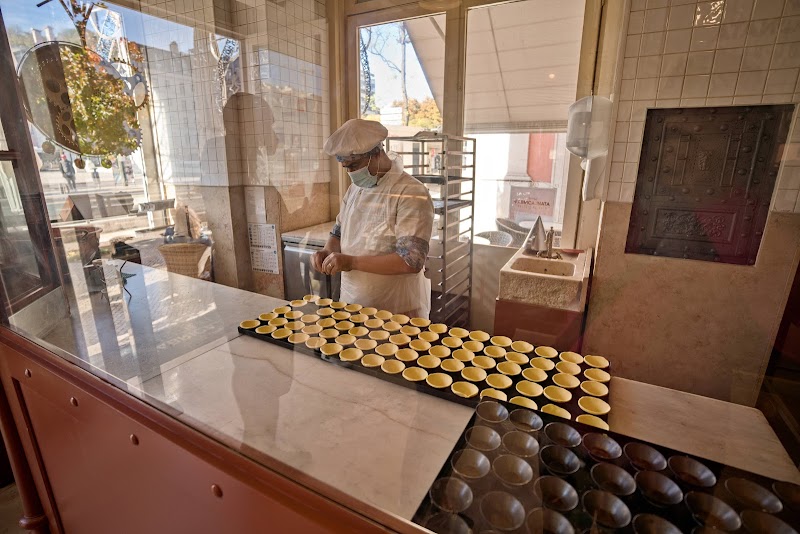Pastéis de Belém (Original Pastéis de Nata Bakery)