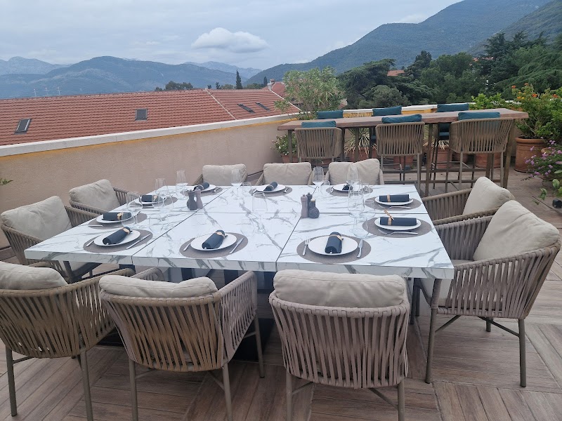 One Sixty Restaurant, Porto Montenegro