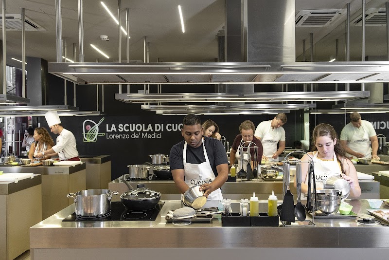 Family Cooking Class at Cucina Lorenzo de' Medici