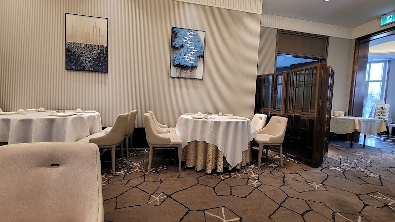 Dim Sum at Sea Harbour Seafood Restaurant