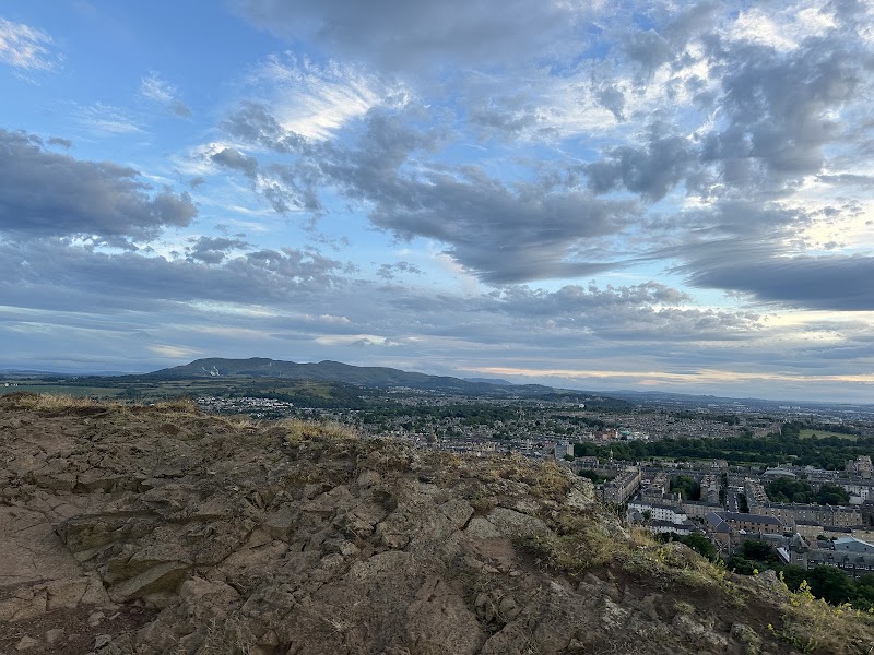 Holyrood Park and Salisbury Crags Walk