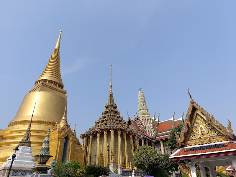 Chakkraphat Phiman Palace