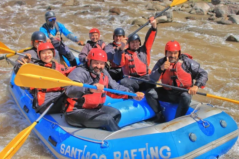Rafting Cajon del Maipo with Cascada Expediciones