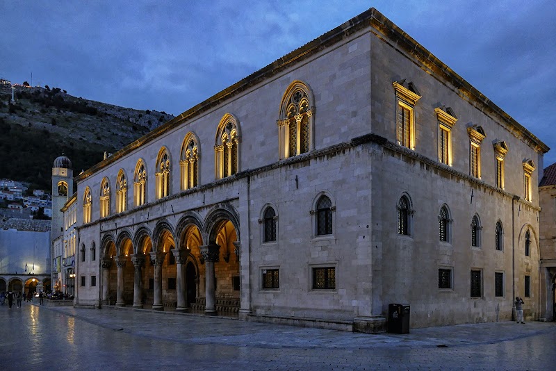 Rector's Palace (Knežev dvor)